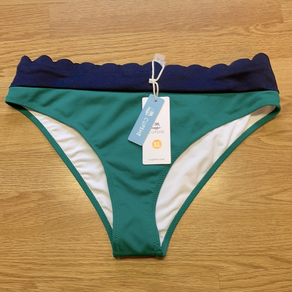 New with Tags Cupshe Bikini Bottom
